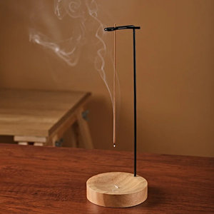 Brûleur d'encens en métal fait main, forme ovale, finition argent et bronze, utilisation aromatique, accessoire décoratif pour la maison toute l'année - Product Image 3