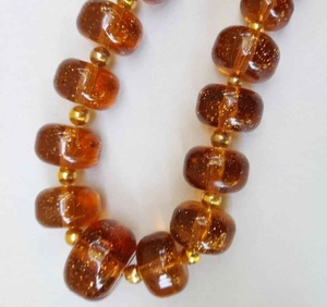 Collier audacieux en résine avec perles en bois, accessoire de mode pour cadeaux, fabriqué par Blatant Exports - Product Image 4