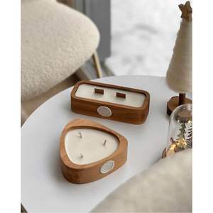 Bougie parfumée de luxe personnalisée en gros dans un bol en bois triangulaire |   Pot à bougie en bois avec cire de soja |   Bol d'aromathérapie décoratif - Product Image 2