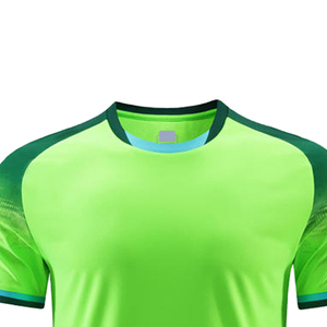 High Quality Professional Team Soccer Uniform Custom Design Unisex Soccer Wear OEM Wholesale Athletic Sportswear Soccer Uniform - Product Image 4