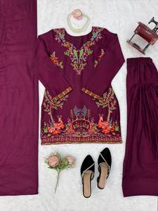 ชุดเดรสอิสลามแขนยาวปักลายสีแดงเบอร์กันดี คอวี สำหรับผู้หญิงมุสลิม ผ้าเรยอนเนื้อหนา เหมาะสำหรับงานปาร์ตี้ งานแต่งงาน และงานเทศกาลดีวาลี - Product Image 4