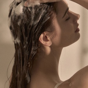 [SILKYHUG] Champú Funcional en Gel con Ácido Débil, Fórmula Concentrada para Todo Tipo de Cabello, Champú Limpiador del Cuero Cabelludo para Adultos - Product Image 2