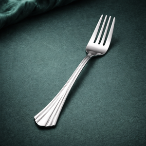 Juego de Cubiertos de Acero Inoxidable 18/10 de Grado Alimenticio Hechos a Mano, Cuchillo de Una Sola Pieza con Acabado Espejo para Hoteles, Restaurantes y Cocinas, Pedidos al por Mayor - Product Image 3