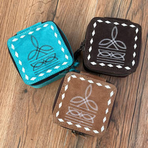 Gran oferta, caja de joyería pequeña portátil de cuero de gamuza de punto de bota marrón, caja de joyería de viaje para mujer, anillo, collar, caja de almacenamiento de joyería - Product Image 3