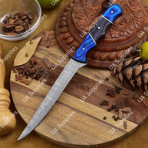 Cuchillo de Pesca y Camping Personalizable de Acero de Damasco Forjado a Mano, Hoja de 7 Pulgadas con Mango de Madera Pakka, Afilado como una Navaja - Product Image 3