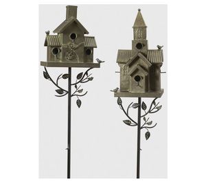 Casa para Pájaros Colgante de Metal para Jardín Exterior, Casa para Colibríes Fabricada Manualmente en India - Product Image 1