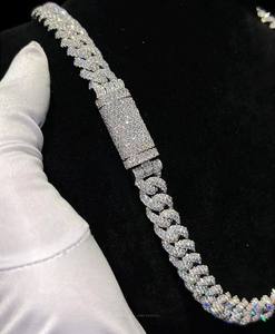 Collier chaîne cubaine plaqué or de luxe, bijoux hip-hop en moissanite VVS, style premium tendance pour hommes et unisexe, idéal pour les fêtes - Product Image 3