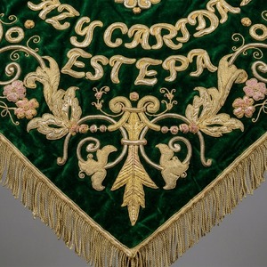 Écharpe carrée en soie verte de qualité supérieure, broderie 3D à la main, motif floral, franges, bandana, logo personnalisé, accessoire de mode - Product Image 2