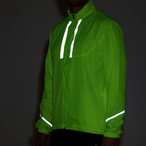 Chaqueta cortavientos reflectante ligera e impermeable para hombre, para correr al aire libre, transpirable, para hacer ejercicio. - Product Image 4