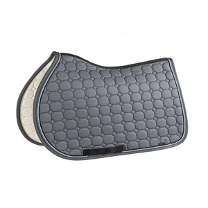 Nouvelles Coussinets de Selle Confortables et Tendance pour Chevaux – Collection Hiver 2024 – Vente en Gros – Personnalisation du Logo Disponible - Product Image 1