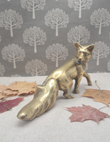 Sculpture de renard en métal artisanale, finition or antique, figurine de faune réaliste, statue de renard réaliste, œuvre d'art décorative animale