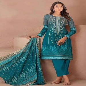 Conjunto de Salwar Kameez y Dupatta de Algodón con Estampado y Bordado para Uso Casual, Buen Precio, Exportador de Moda Femenina - Product Image 1