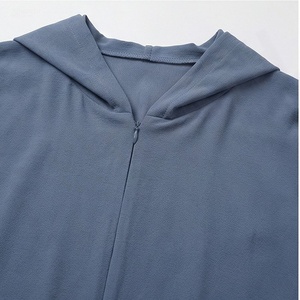 เสื้อคลุมอาบายะห์แบบอิสลาม แขนยาว เรียบง่าย ระบายอากาศได้ดี คุณภาพพรีเมียม ขายส่ง สำหรับผู้หญิง สไตล์มุสลิมใหม่ รับผลิตตามแบบ OEM - Product Image 4