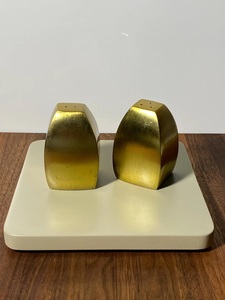 Juego de salero y pimentero de metal para cocina, hogar, restaurante, hotel, cafetería, mesa de comedor, cocina y servicio de mesa - Product Image 1