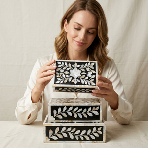 Boîte de rangement pour bijoux en nacre de qualité supérieure, unique, élégante, boîte cadeau de luxe, collection artisanale, personnalisable - Product Image 1
