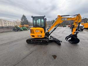 Mini-excavatrice sur chenilles JCB, équipement de construction jaune, godet de 0,12 m, puissance de 110 kW, forte puissance de creusement - Product Image 3