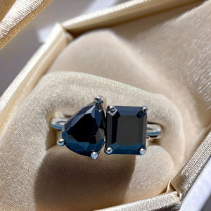 Anillo Toi Et Moi de Plata de Ley 925 con Moissanita Negra, Corte Pera y Esmeralda, Doble Piedra, Regalo de Aniversario o Promesa - Product Image 1