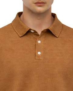 เสื้อโปโลแขนยาวสีน้ำตาลอูฐสำหรับผู้ชาย ผ้าคอตตอนผสมเนื้อนุ่ม สวมใส่สบาย คอปกคลาสสิก เหมาะสำหรับฤดูหนาว ผลิตโดยผู้ผลิตเสื้อผ้า - Product Image 5