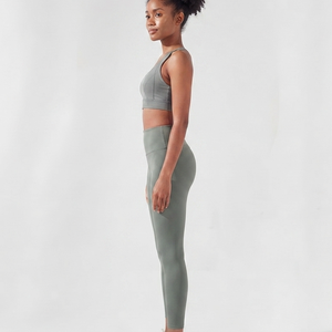 Leggings de yoga OEM sans couture taille basse longueur intégrale couleur unie pour femme, en tissu élastique Spandex Nylon 220g, idéal pour l'entraînement sportif - Product Image 6