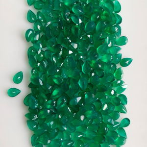 Onyx Vert Naturel 6x4MM Coupe Poire Qualité Supérieure Pierre Précieuse Libre pour la Fabrication de Bijoux Red Mountain Gems d'Origine - Product Image 1