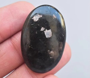 Pierre précieuse cabochon en Nuummite naturelle, toutes formes variées, vente en gros, qualité supérieure, Nuummite Apache pour la création de bijoux. - Product Image 5
