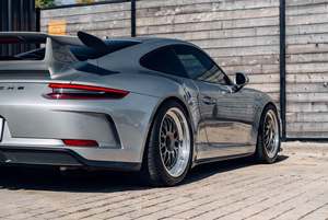 Land Rover Range Rover SUV 2024 con Volante a la Izquierda y Asientos de Cuero - Product Image 2