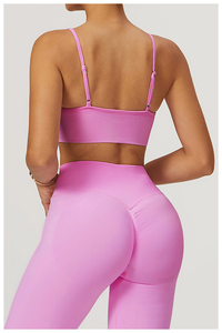 เสื้อชั้นในกีฬาผู้หญิงแบบไร้ตะเข็บ ดีไซน์โดดเด่น ขายดี คอวี สีพื้น แห้งเร็ว มีฟองน้ำเสริม - Product Image 2