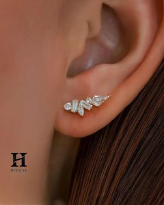 Pendientes de Diamantes de Lujo con Formas Mixtas, Aretes de Racimo Multicorte, Joyería Fina de Oro de 14K para Mujer - Product Image 1