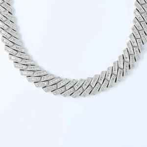 Collier chaîne cubaine Miami Bling personnalisé en argent massif 925 plaqué or de luxe 20 mm avec moissanite taille baguette pour homme, idéal pour mariage - Product Image 4