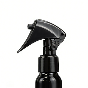 IKZARSA CIK-204 Botella de Spray Profesional para Barbería de 150ml-400ml, de Aluminio, Recargable, con Pulverizador Fino, para Salón de Belleza - Product Image 6