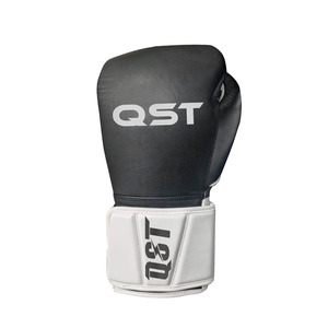 ถุงมือชกมวย MMA แบบมืออาชีพ QST พร้อมโลโก้สั่งทำพิเศษ วัสดุ PU ทนทาน ปิดด้วยแถบตีนตุ๊กแก ระบายอากาศได้ดี เหมาะสำหรับการฝึกซ้อม - Product Image 4