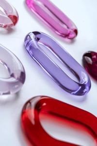 Handmade Epoxy Resin Wall Decorative Link Chain For Modern Home Decor Luxury Epoxy Resin Wall Hanging by Afza Enterprises - Product Image 3