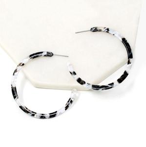 Boucles d'oreilles ovales en résine naturelle, faites à la main, style artistique, légères, tendance moderne, pour fêtes, cadeau pour femmes et filles - Product Image 5
