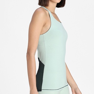 Camiseta de yoga de punto para mujer de primera calidad, color sólido, que absorbe la humedad, transpirable, de corte ajustado, hecha en Bangladesh. - Product Image 5