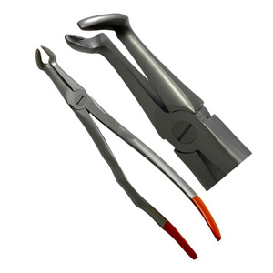 Pinzas de Extracción Quirúrgica Manuales de Acero Inoxidable para Molares Superiores e Inferiores, Equipo Dental Hecho en Pakistán - Product Image 4