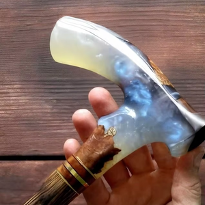 Bâton de marche léger et durable en résine et en bois, idéal pour la randonnée, les activités de plein air et l'utilisation en intérieur - Product Image 1