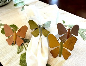 Anillo para Servilletas de Madera con Forma de Mariposa, Decoración Elegante para Mesa, Accesorio de Comedor de Madera Natural, Hecho a Mano, Elegante Juego de Regalo para Bodas y Fiestas - Product Image 4