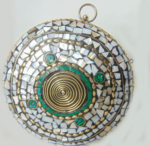 Pochette de mariée indienne en pierre mosaïque et métal Lowellcraft.com – Élégante pochette de soirée pour femme, sac à main de mariage de Delhi - Product Image 1