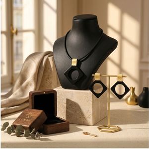 ชุดต่างหูและสร้อยคอ - Product Image 6