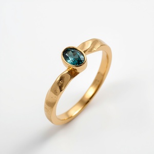 Bague pour femme en or massif 18 carats avec zircon taille baguette, plaqué rhodium, bijoux fins pour mariage et soirée, personnalisable OEM - Product Image 1