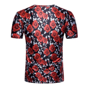 T-shirt à manches courtes pour homme, coupe ajustée, imprimé floral avec motif de roses rouges, 100% coton jersey élasthanne, col rond, vêtement décontracté - Product Image 2