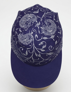 Ensemble Casquette Snapback et Bandana Urbain Tendance pour les Amateurs de Mode Jeunesse - Product Image 2