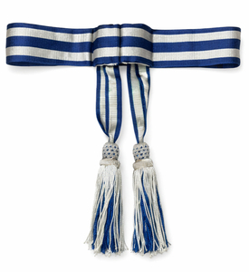 Ceinture de cérémonie avec pompons argentés et bleus – Écharpe décorative pour défilés et événements, prix abordable, OEM - Product Image 1
