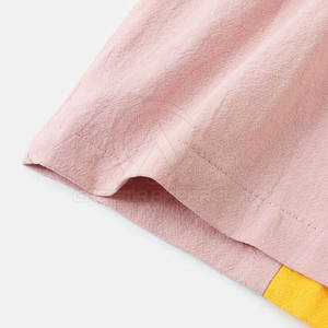 Camiseta de Hombre con Estilo Único, Tela Suave al Tacto y Diseño de Color Sólido que Ofrece un Look Casual y Moderno - Product Image 5