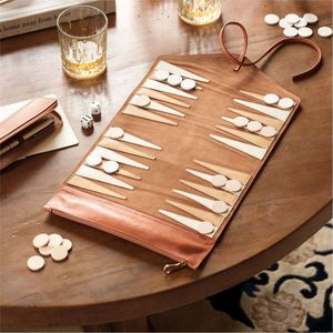 Jeu de backgammon de voyage de luxe en cuir enroulable avec dés et jetons, jeu de backgammon de voyage en daim premium pour adultes - Product Image 1
