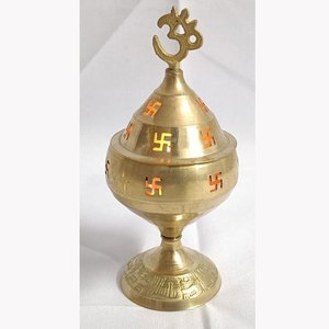 Lámpara de aceite india de latón para Diwali Akhand Jyoti Pooja con vidrio para uso doméstico y en templos a precio mayorista y directo de fábrica. - Product Image 6