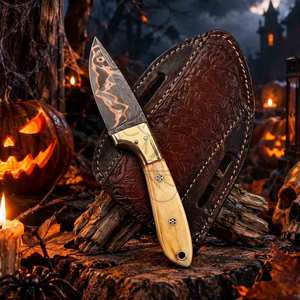 Cuchillo de Caza Artesanal de Acero Damasco y Cobre de Calidad Premium, Mango de Madera de Palisandro, Hoja Fija Bowie con Borde Biselado, Personalizable OEM/ODM - Product Image 1