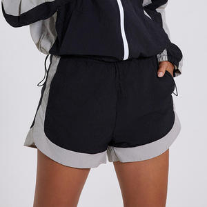 Ensemble de survêtement décontracté pour homme, léger, respirant, en polaire, à capuche, uni, manches longues, avec cordon de serrage, coupe ample, style sportif, pour l'hiver, avec short - Product Image 5