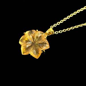 Collar con colgante de flor de piedra lunar de melocotón AAA para mujer, colgante de flor de cristal de piedra lunar tallado a mano, venta al por mayor - Product Image 5