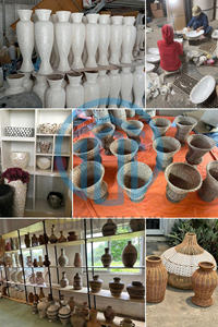 Vase de sol en jacinthe d'eau tressée à la main, forme haute, couleur naturelle, fait main, pour projets d'aménagement intérieur en gros - Product Image 4